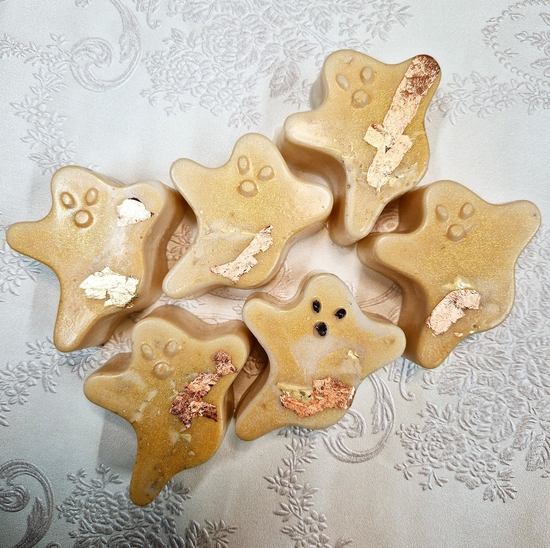 Ceară soia parfumată. Fantomițe înfricoșătoare. Caramel Sărat