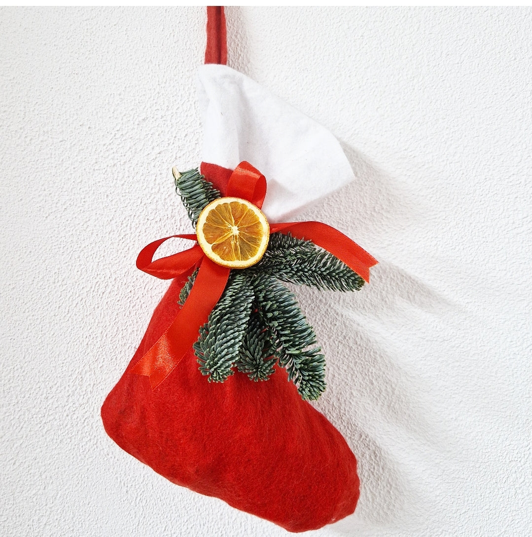 Șoseta lui Moș Crăciun. Sweet Santa