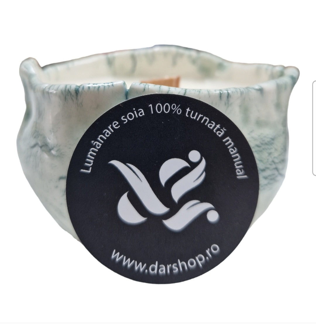 Lumânare parfumată soia Ceramică. Aer de Munte