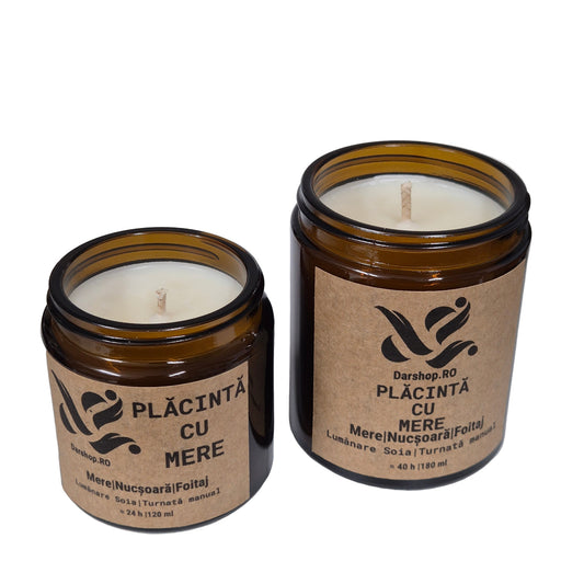 Lumânare naturală din ceară de soia cu aromă de plăcintă cu mere și scorțișoară, ideală pentru decorul de toamnă