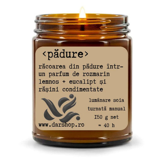 Lumânare parfumată Pădure din ceară naturală de soia, cu note de rozmarin, eucalipt, mentă, rășini și lemn de cedru, turnată manual.