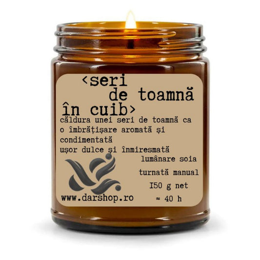 Lumânare handmade Seri de Toamnă în Cuib din ceară de soia, cu parfum cald de nucșoară, condimente și note lemnoase, inspirată de serile confortabile de toamnă.