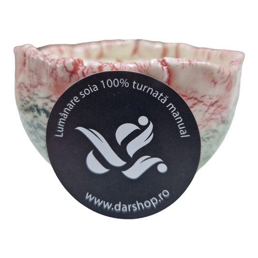 Lumânare parfumată soia Ceramică. Liliac